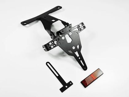 Support de plaque Zieger immatriculation Type B AT Ref : ZIE00431A / 20301698 