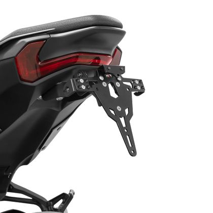 Zieger Zulassung Typ A Plattenhalter Ref : ZIE00514A / 20302436 KAWASAKI 900 Z 900 - 2025 - 2026