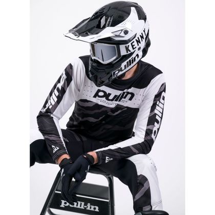 Pull-in MASTER RACE 2025 Kruisshirt - Grijs / Zwart