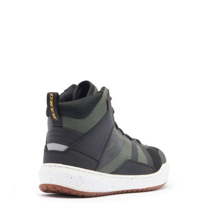 Dainese suburb air sneakers - črno/zelene