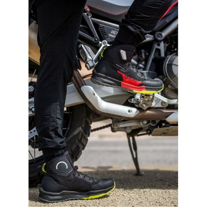 Baskets Moto Eleveit STRATOS WATERPROOF - Noir / Rouge