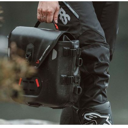 SW-MOTECH SysBag WP S (12-16 Liter) komplett mit Halterung auf der linken Seite Satteltaschen - Schwarz