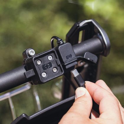 Oxford CLIQR USB Type C Handlebar mount Smartphone holder - Black