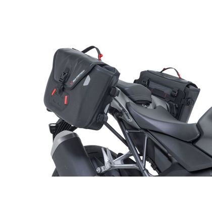 SW-MOTECH SysBag WP M/S (17-23 Liter/12-16 Liter) komplett mit Halterung Reitertaschen - Schwarz