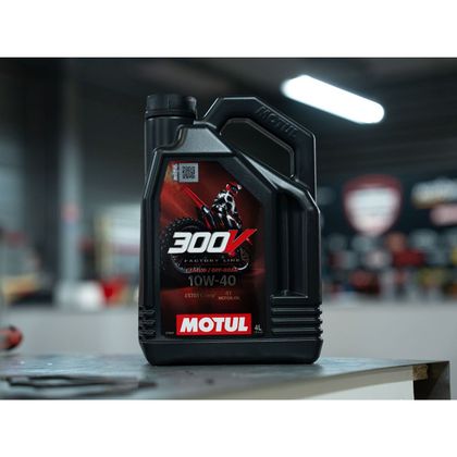 Huile moteur Motul 300V OFF ROAD 10W40 4L Universel