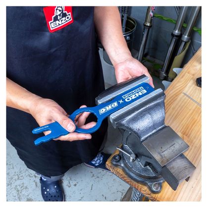 DRC KYB/SHOWA Universal Frok key