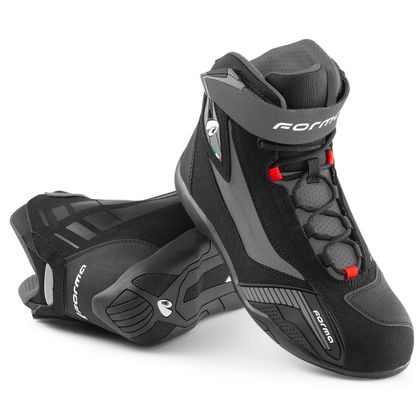 Forma GENESIS Trainers Ref: FM0218 