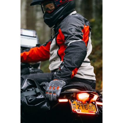 Rev it Defender 4 GORE-TEX® Motorradjacke - Grau / Rot