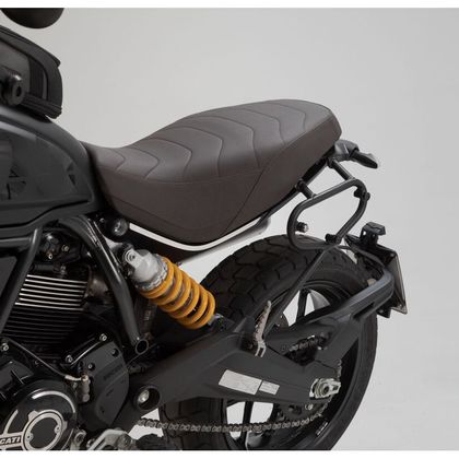 SW-MOTECH LEGEND ZWART (27 liter) MET STATIEF Zadeltassen - Zwart