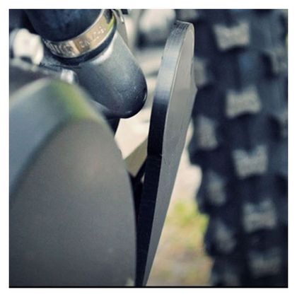 UP Design ENDURO GP Motor shoe - Black