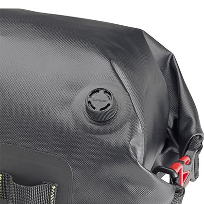 Bolsa de asiento Givi GRT714B impermeable 20 litros universal - Negro