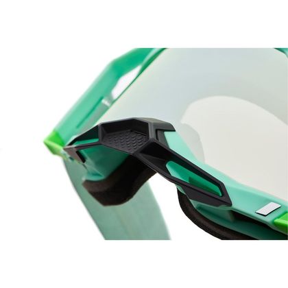 Maschera da cross 100% RACECRAFT 2 - PALOMAR - IRIDIUM SILVER FLASH 2023 - Verde