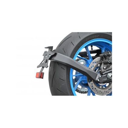 Support de plaque Top Block RAS DE ROUE SUZUKI GSX-8S/R - Noir Ref : TB0497 / SPES43R 