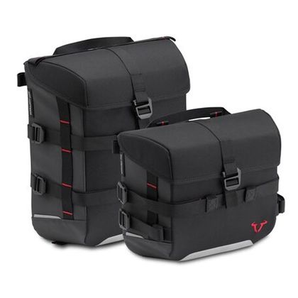 SW-MOTECH SysBag (15/10 litres) avec supports Saddlebags Ref : SWM0097 / BC.SYS.01.971.30000/B HONDA 750 CB 750 HORNET - 2023 - 2025