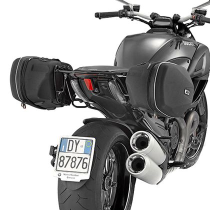Support Givi TE7405 pour sacoches cavalieres et easy lock Ref : TE7405 