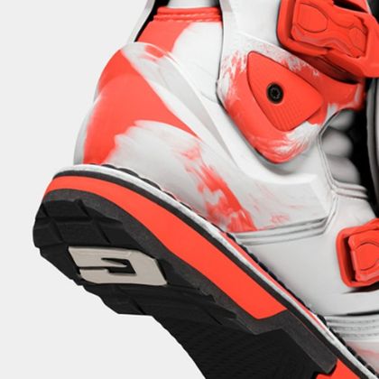 Bottes cross Gaerne SG22 EDITION LIMITEE FIRESTORM 2026 - Rouge / Blanc