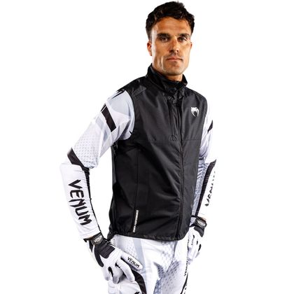 Venum MX BASICS Daunenjacke - Schwarz / Weiß