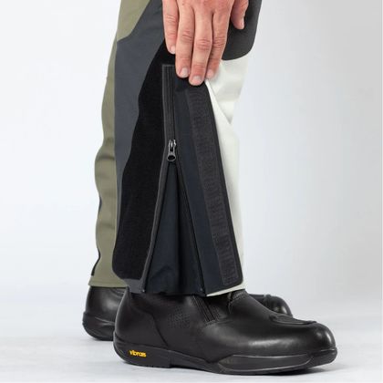 IXS VENTURE GORE-TEX® 1.0 Motorcycle Trousers - Grey / Green