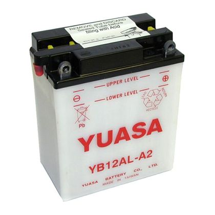 Batería Yuasa YB12AL-A2 abierta sin ácido Tipo ácido