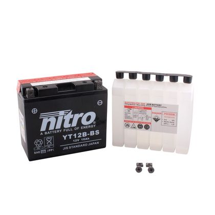 Batería Nitro YT12B-BS AGM abierta con pack de ácido Tipo ácido