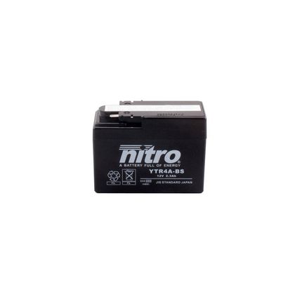 Batería Nitro YTR4A-BS AGM abierta con pack de ácido Tipo ácido