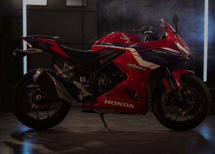 Gagne une CBR500R